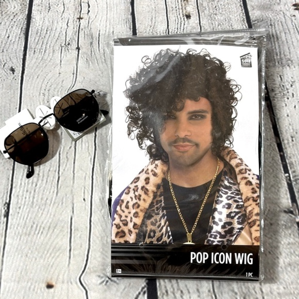 Pop Icon Wig And Sunglasses
